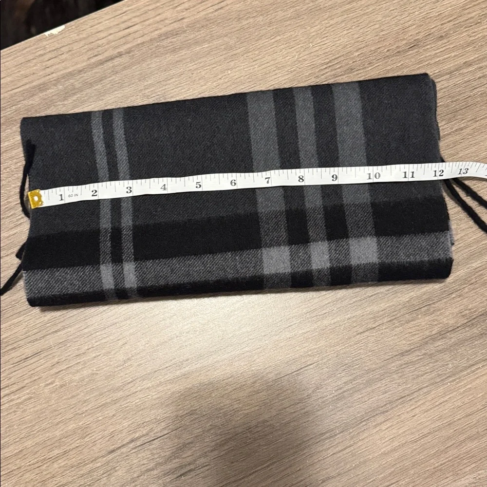 Enzo Mantovani Wool Cashmere Scarf black and‎ gray classic quality